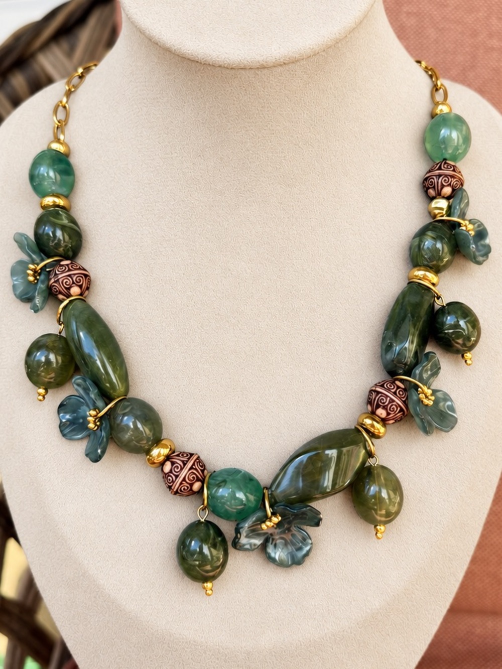 Green Floral Bead Statement Necklace - Chunky Fall Autumn Beaded Necklace